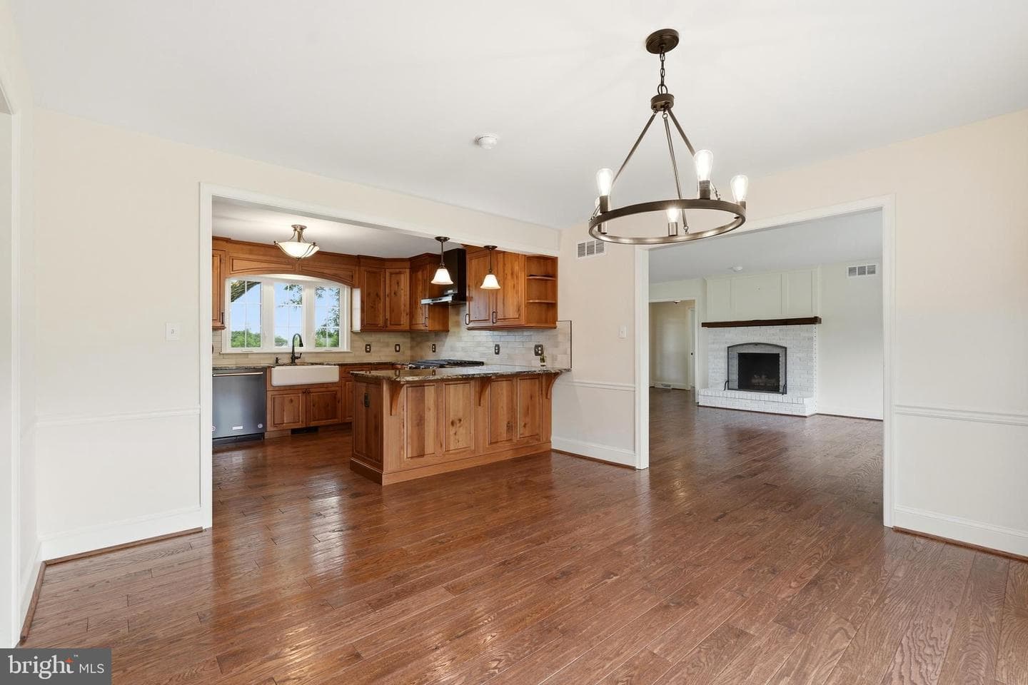 645 Mininger Road photo 11
