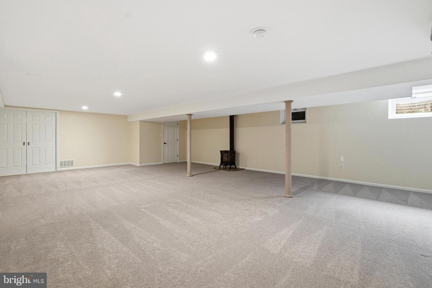 645 Mininger Road photo 40