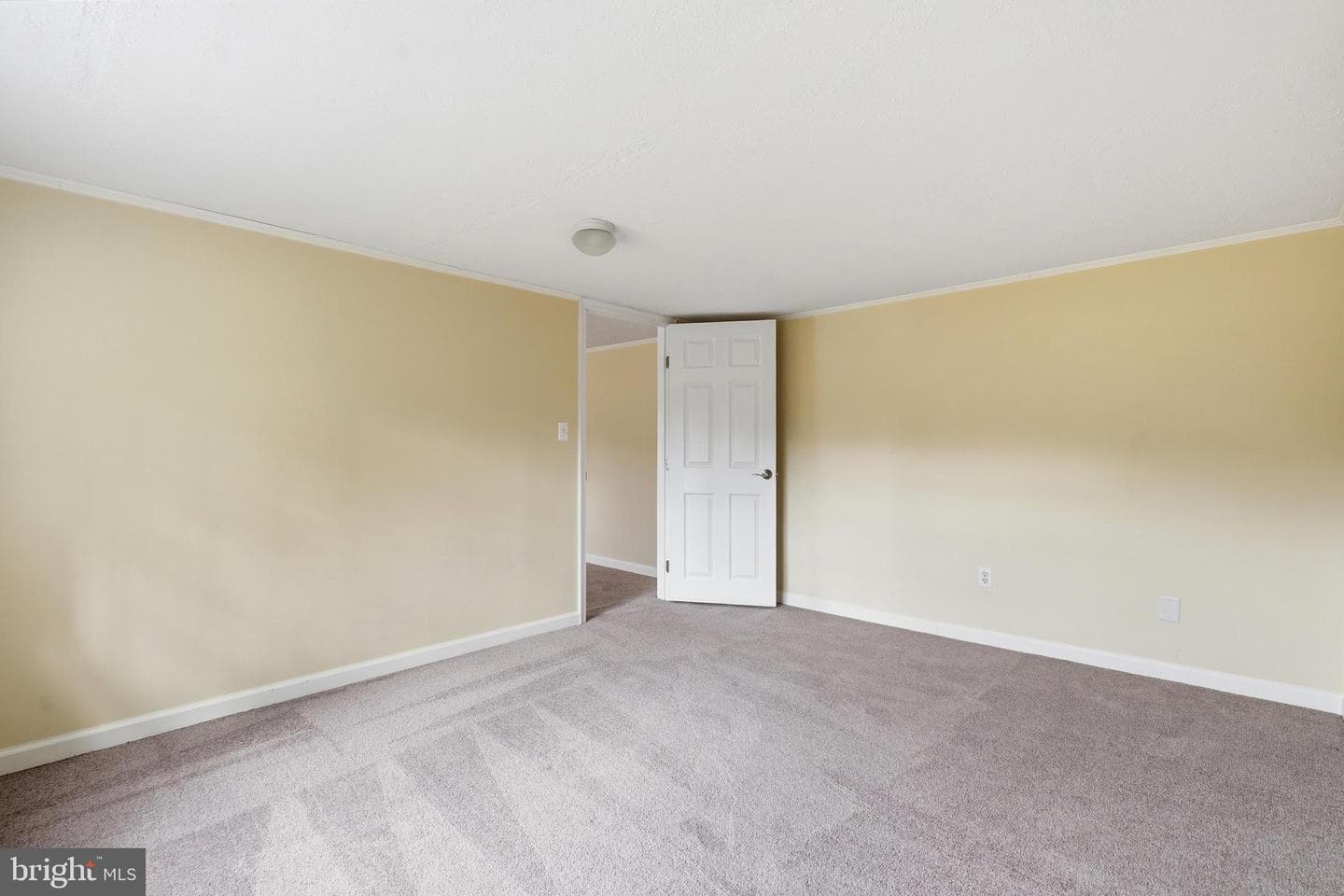 645 Mininger Road photo 47