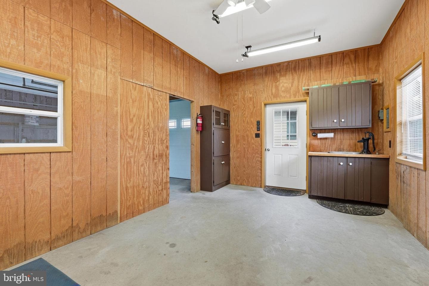 645 Mininger Road photo 51
