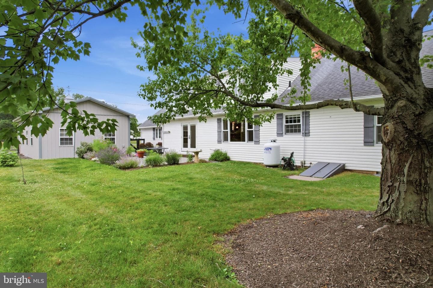 645 Mininger Road photo 63