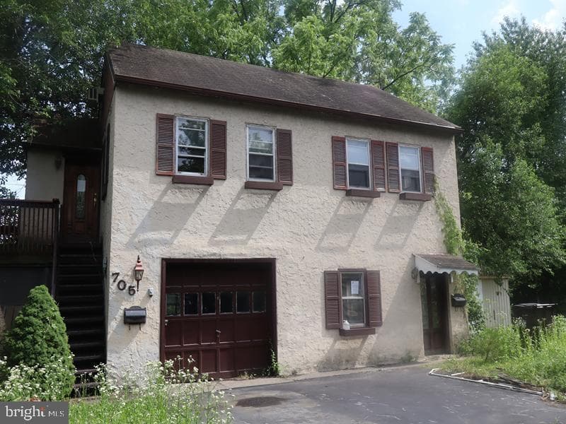 705 Flint Hill Road, King Of Prussia