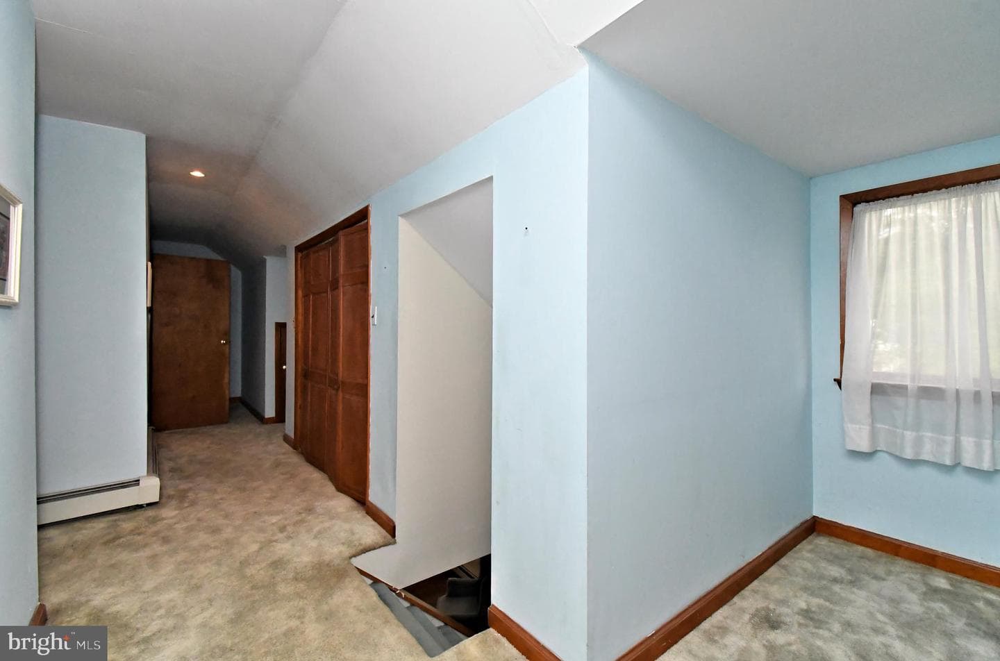 500 Burton Road photo 32