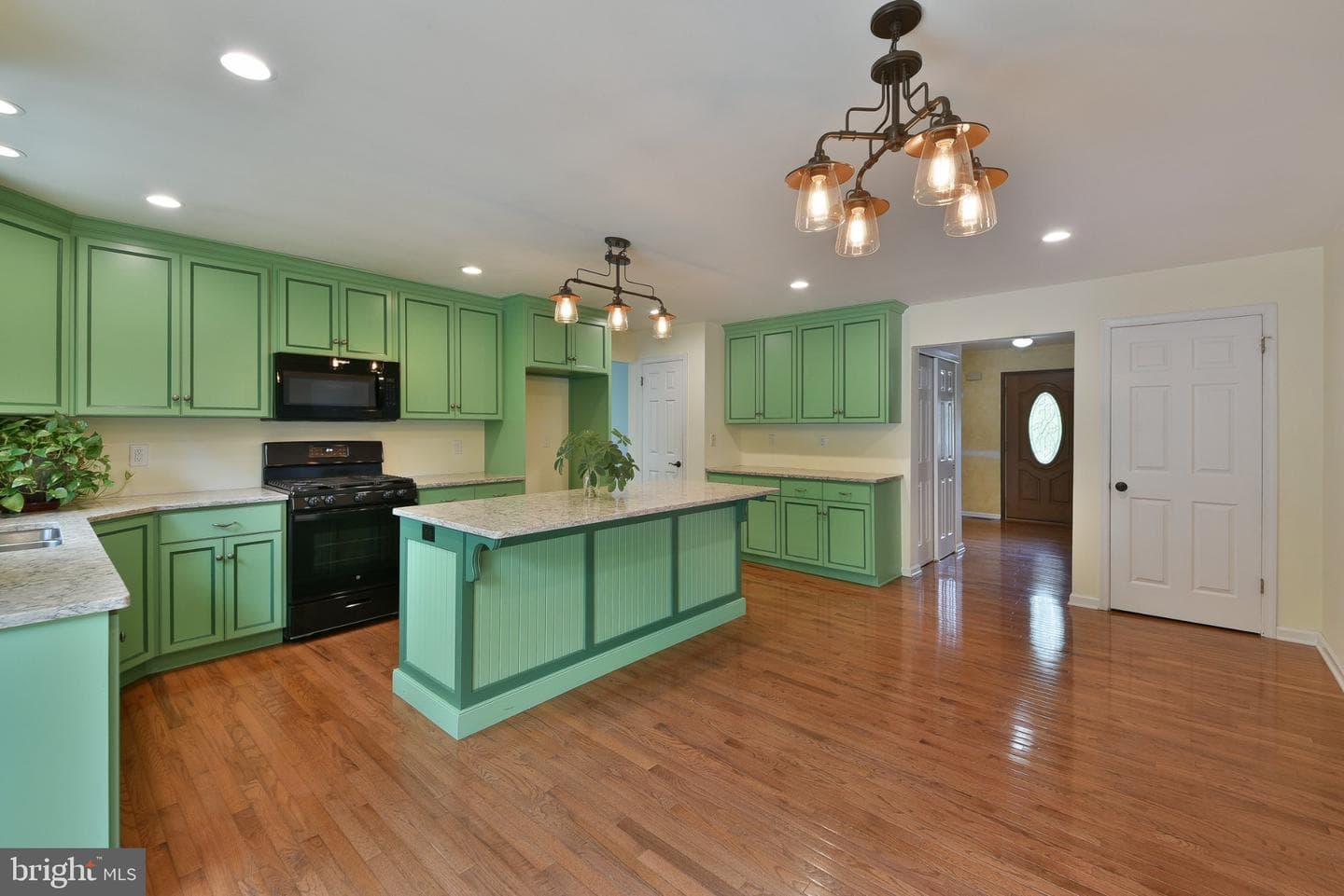 773 Holly Circle photo 10