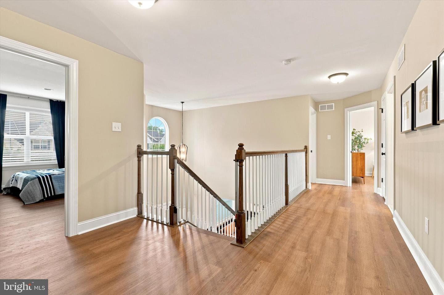 104 Worthington Circle photo 26