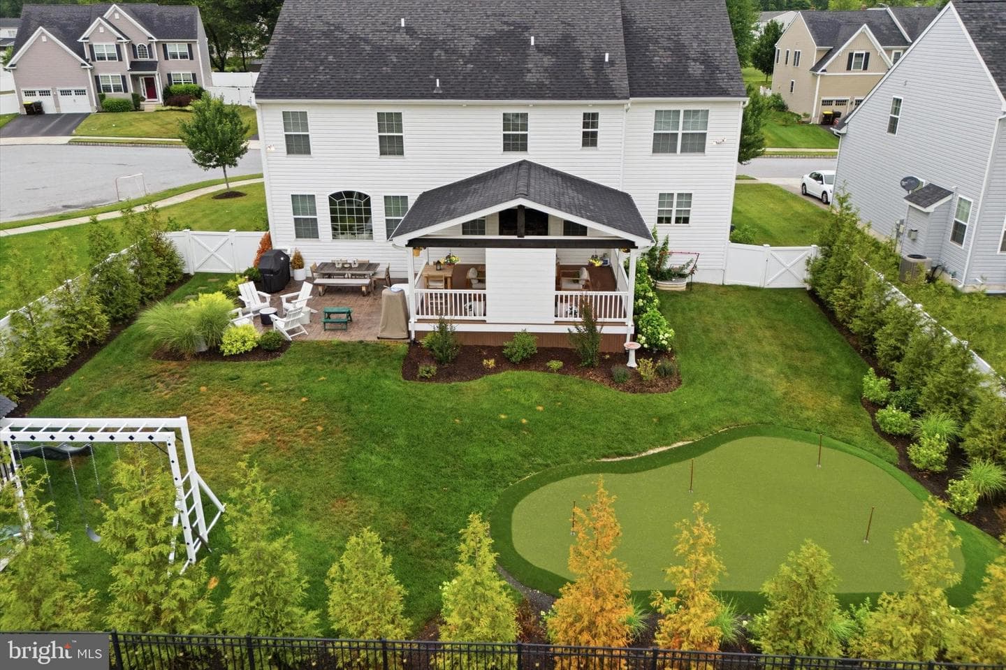 104 Worthington Circle photo 44