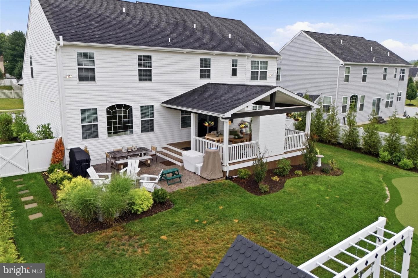 104 Worthington Circle photo 45