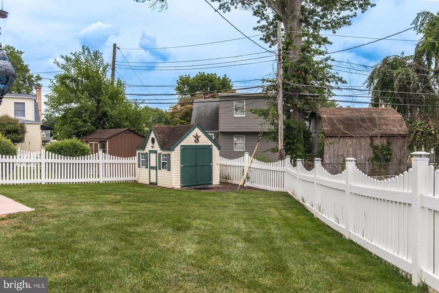 518 Stewart Road photo 100