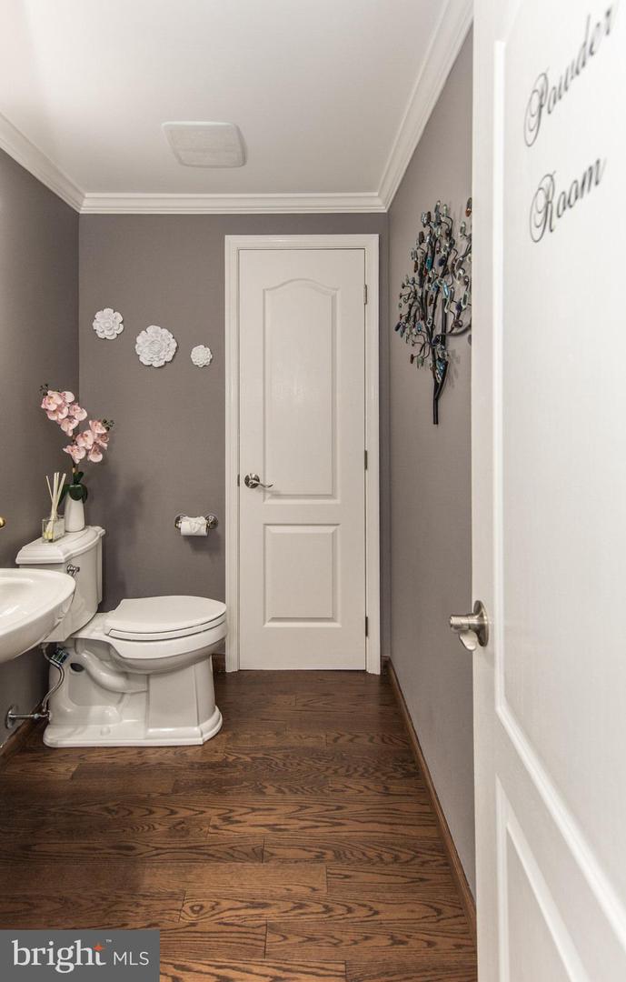 518 Stewart Road photo 27
