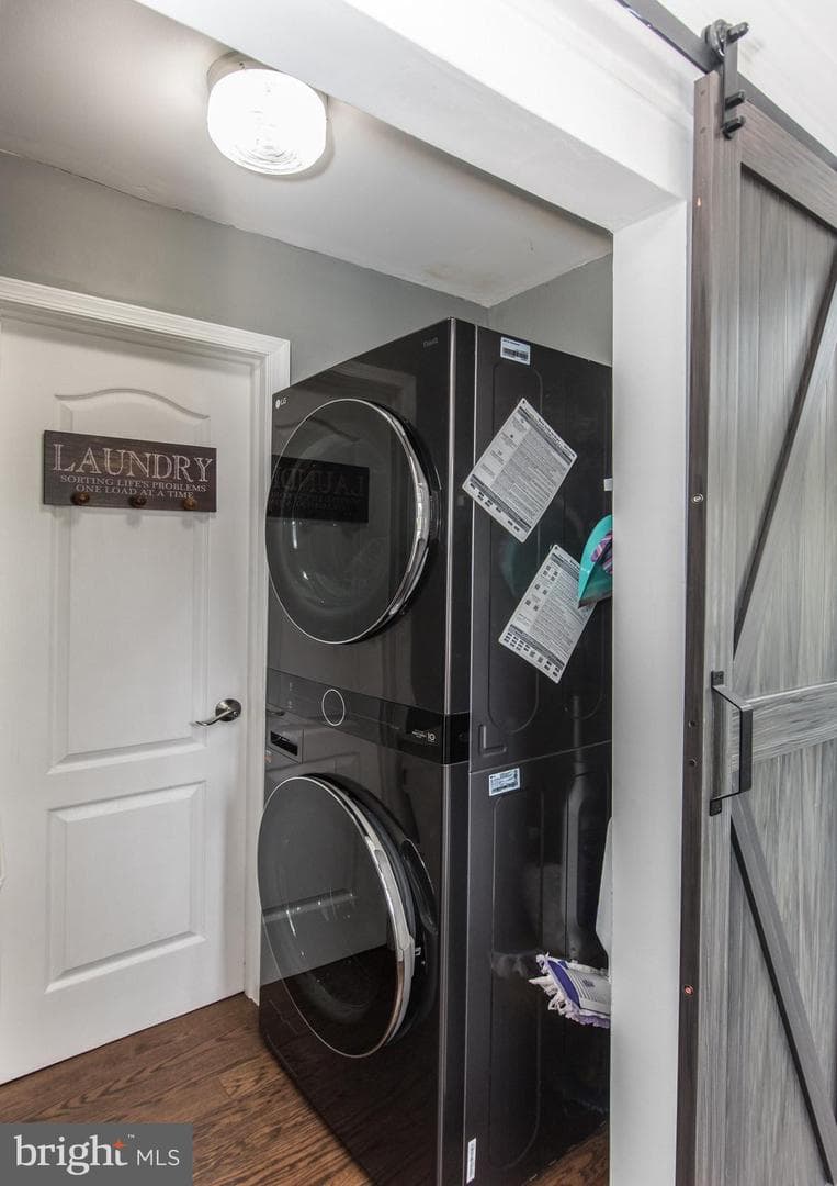 518 Stewart Road photo 31
