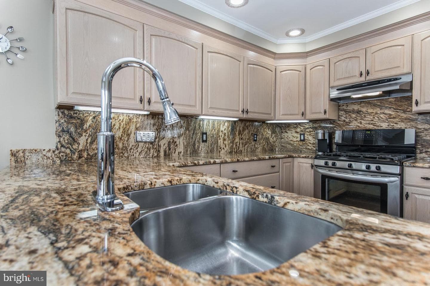 518 Stewart Road photo 42
