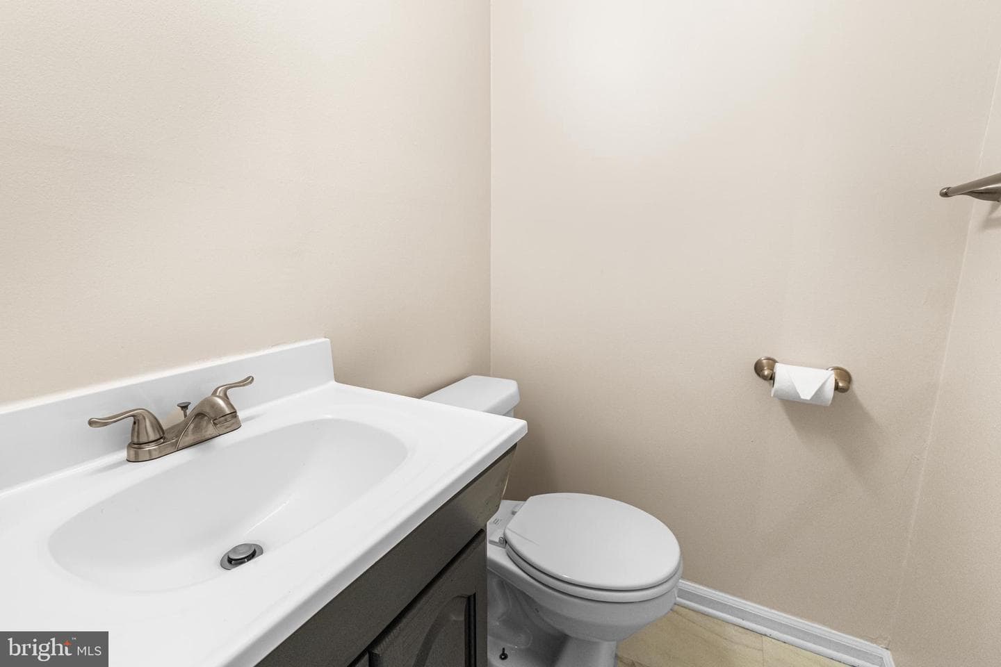 211 Orchard Drive photo 14