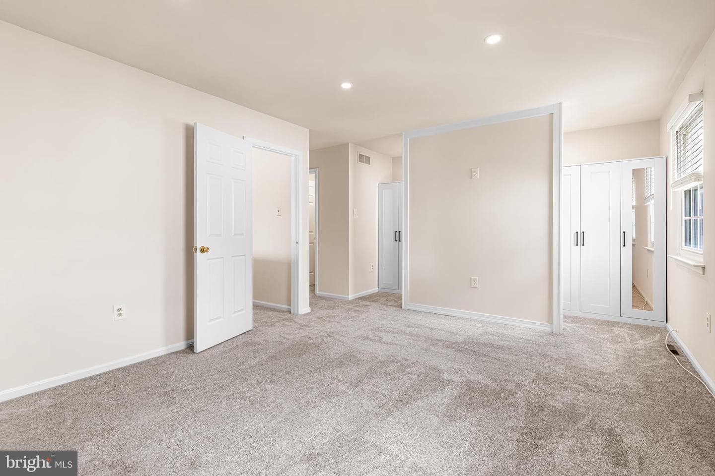 211 Orchard Drive photo 20