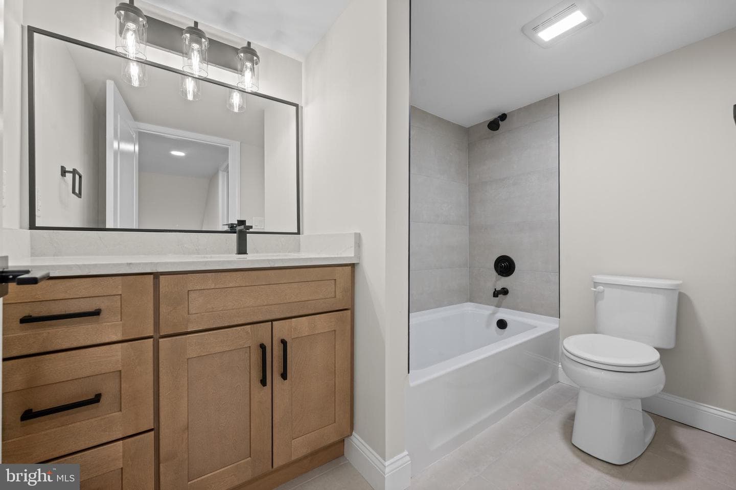 218 Crest Way photo 34