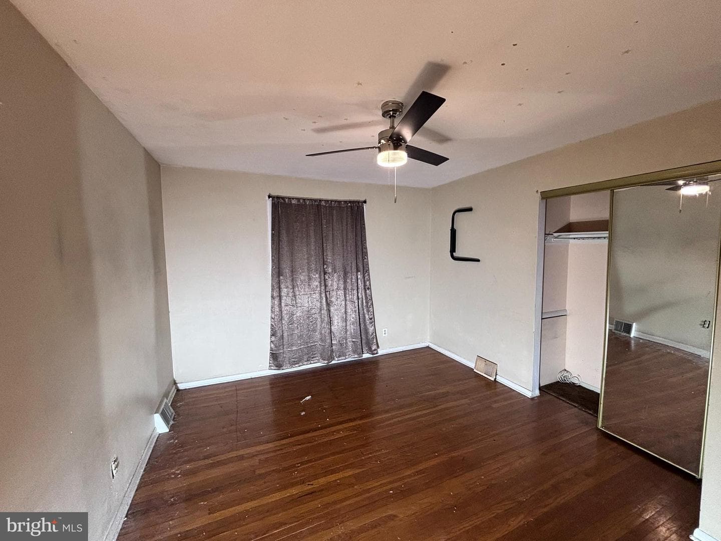 2350 N Parkview Drive photo 14