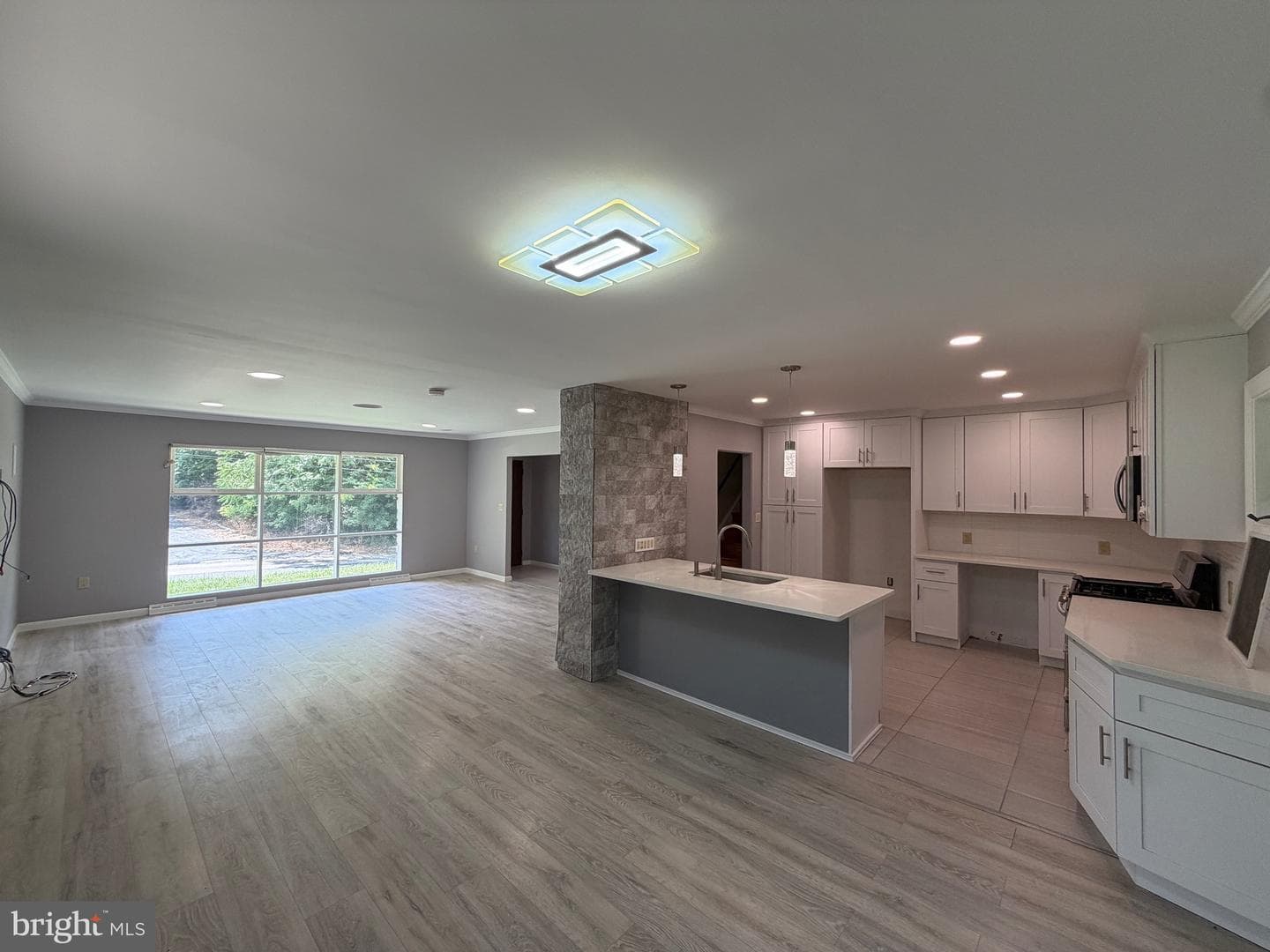 413 Asbury Avenue, Elkins Park