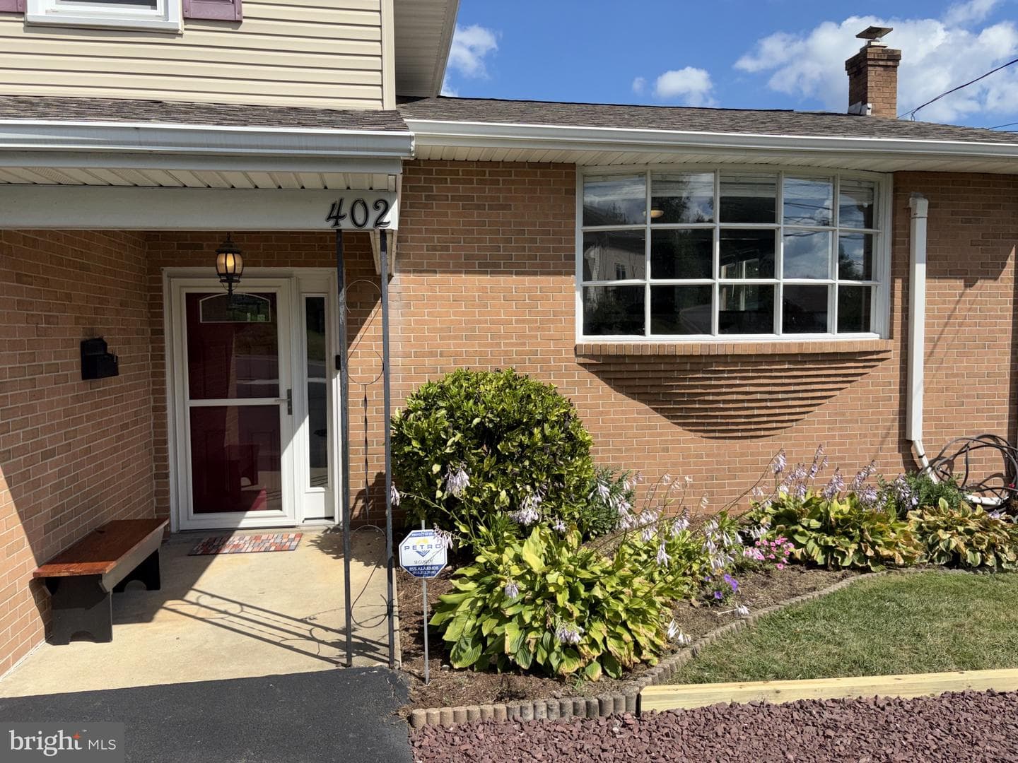 402 Grosstown Road photo 3