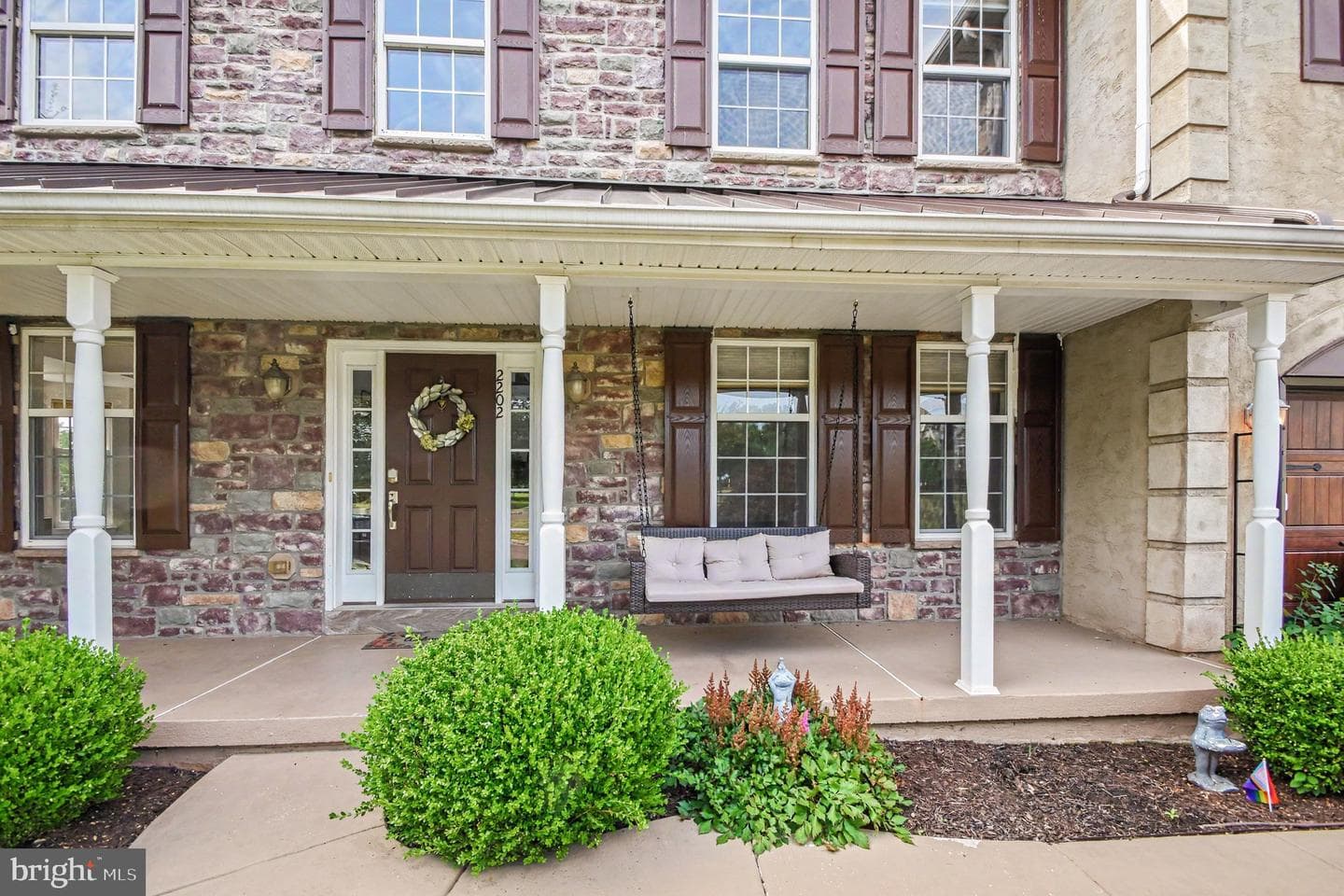 2202 Smithfield Court photo 4