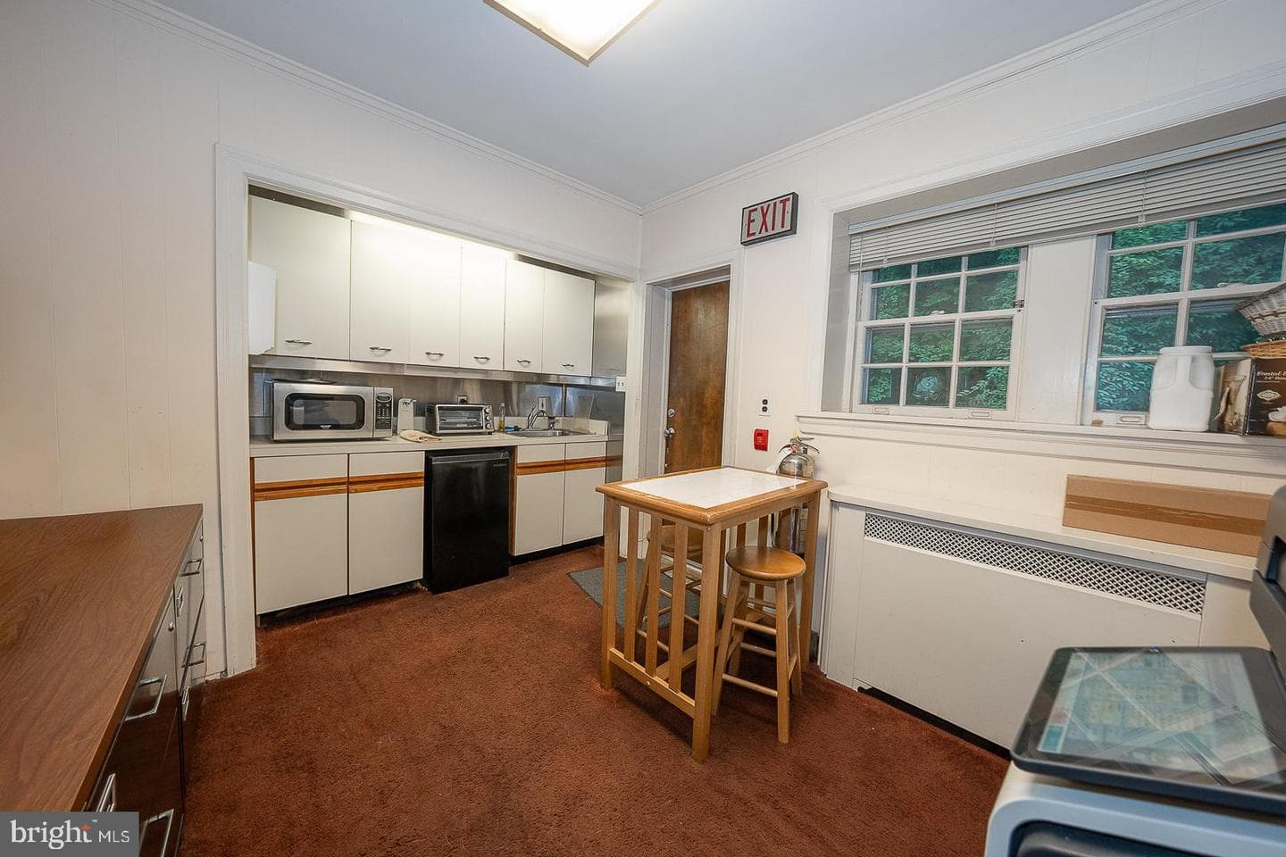 40 Rock Hill Road photo 7