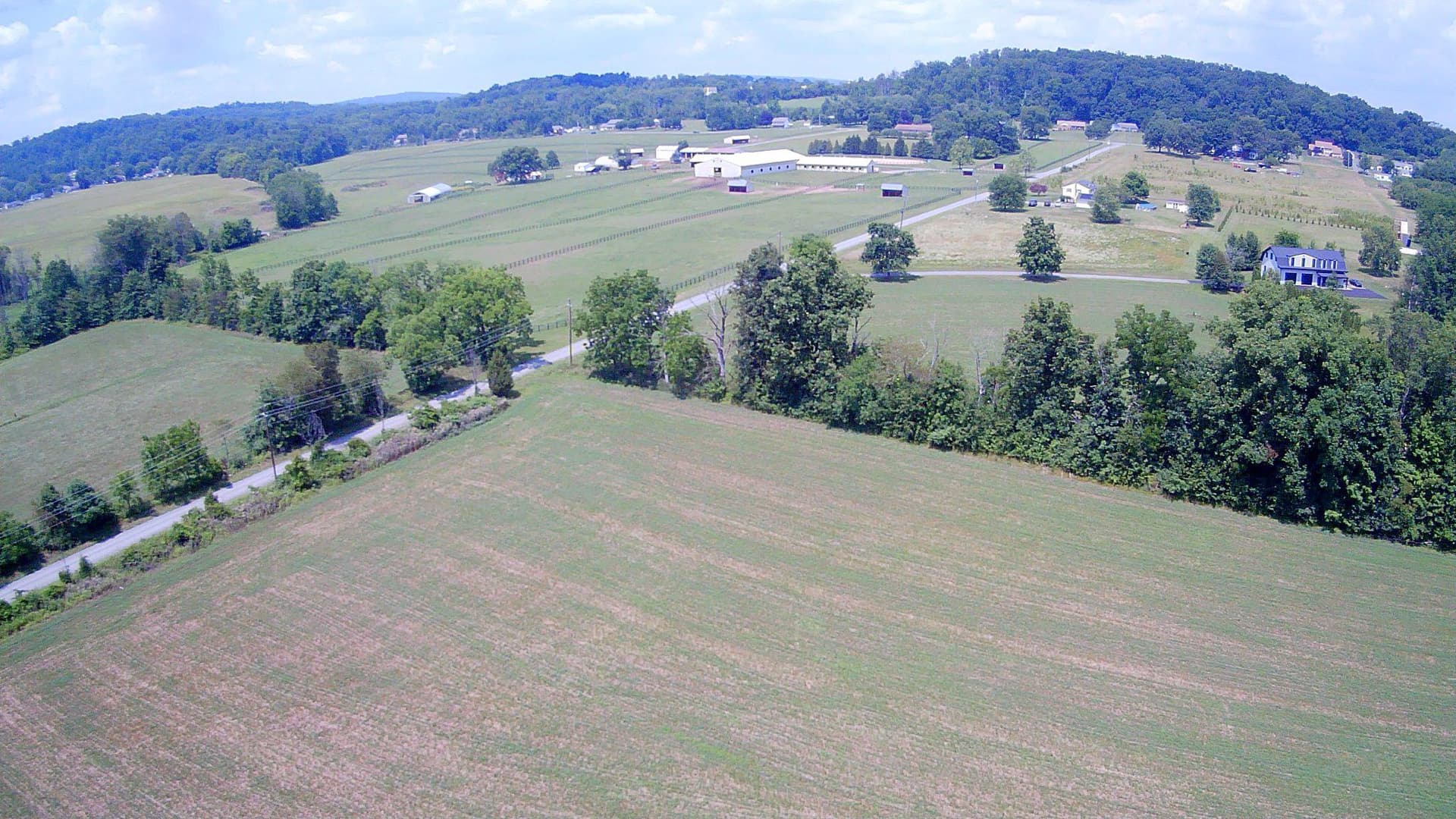 227 Schlegel Road photo 7