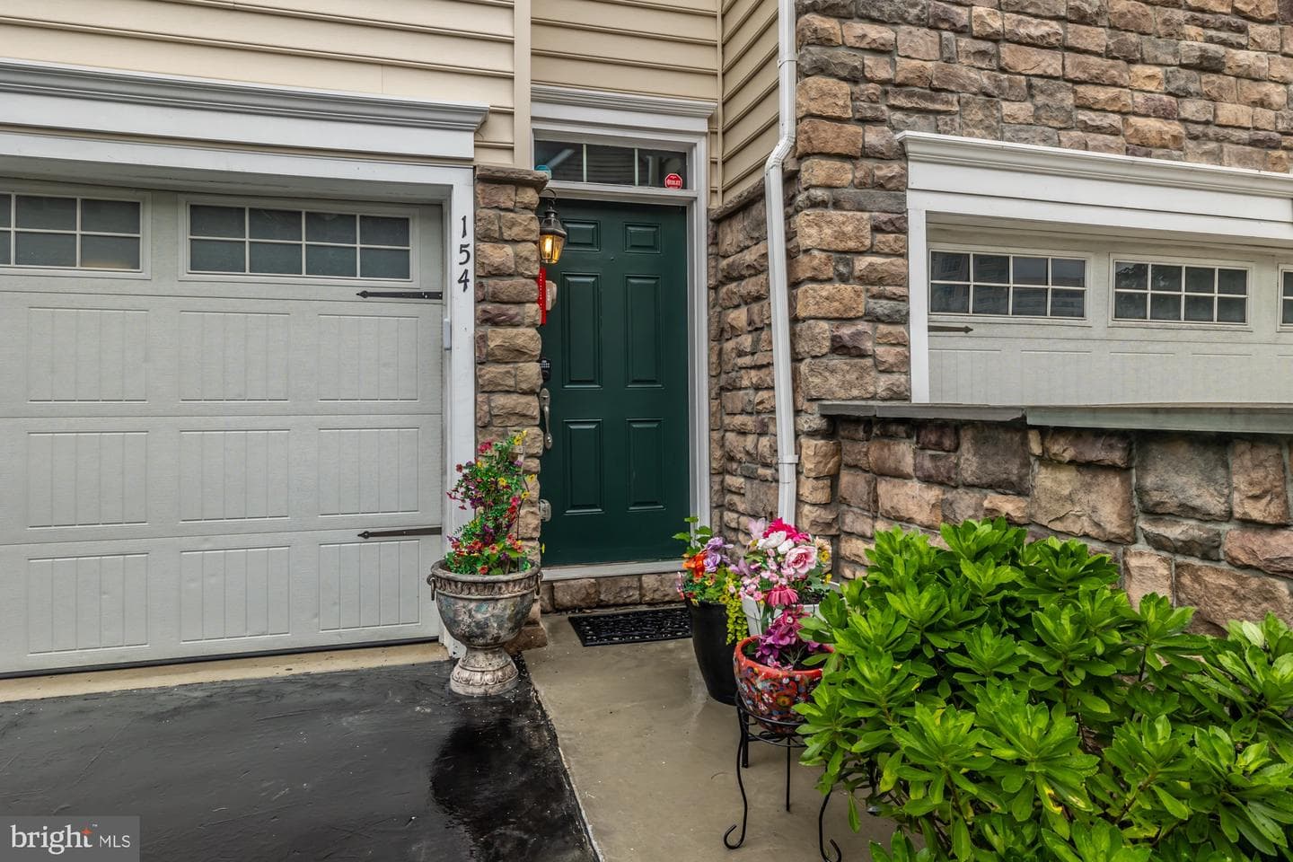 154 Moorehead Avenue, Conshohocken