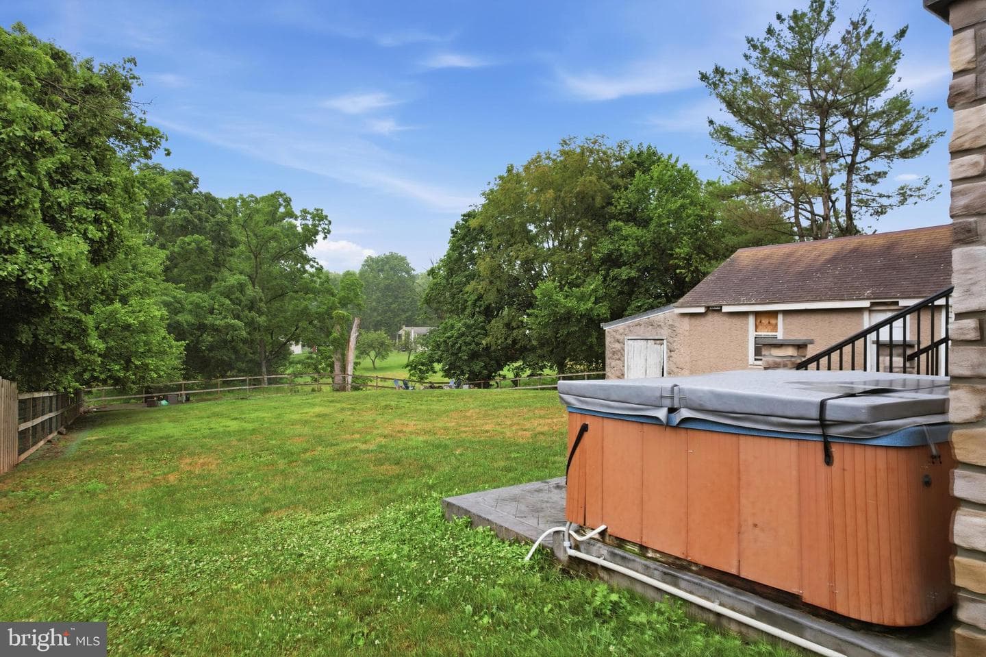 3033 Linfield Road photo 33