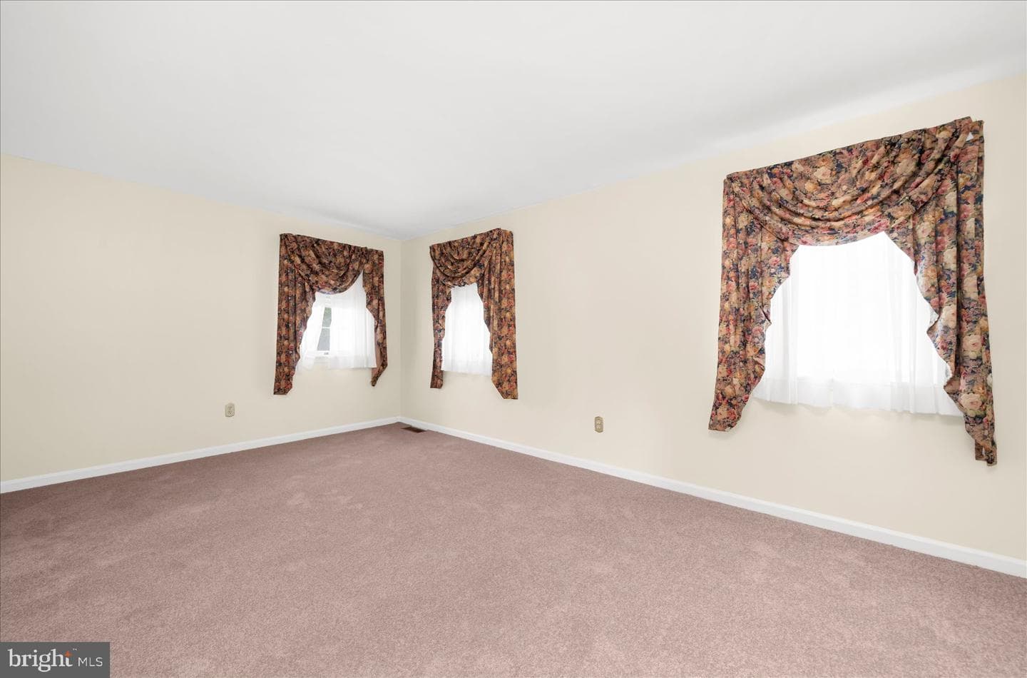 529 Faith Drive photo 26