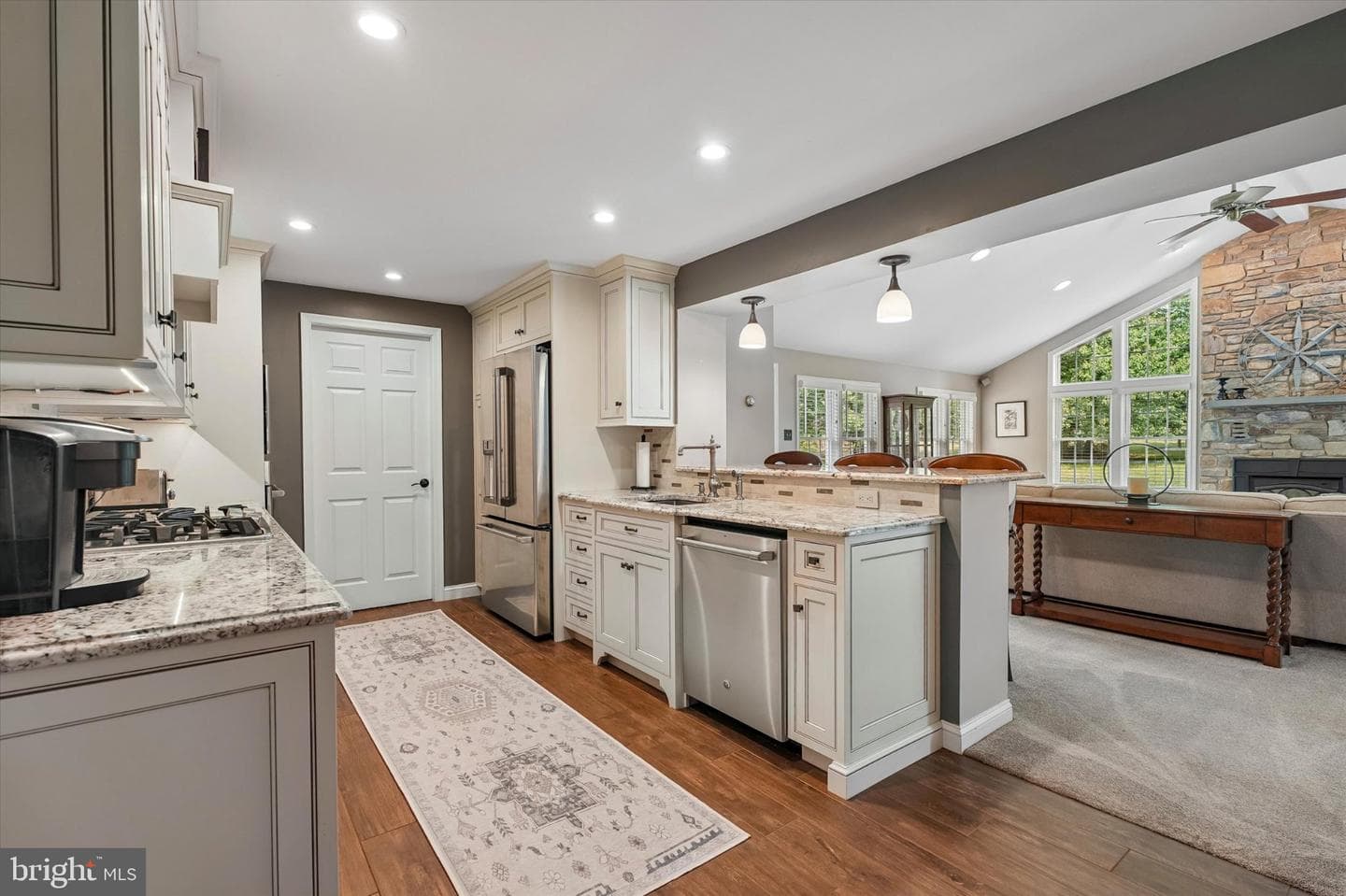 1121 W Thomas Road photo 5