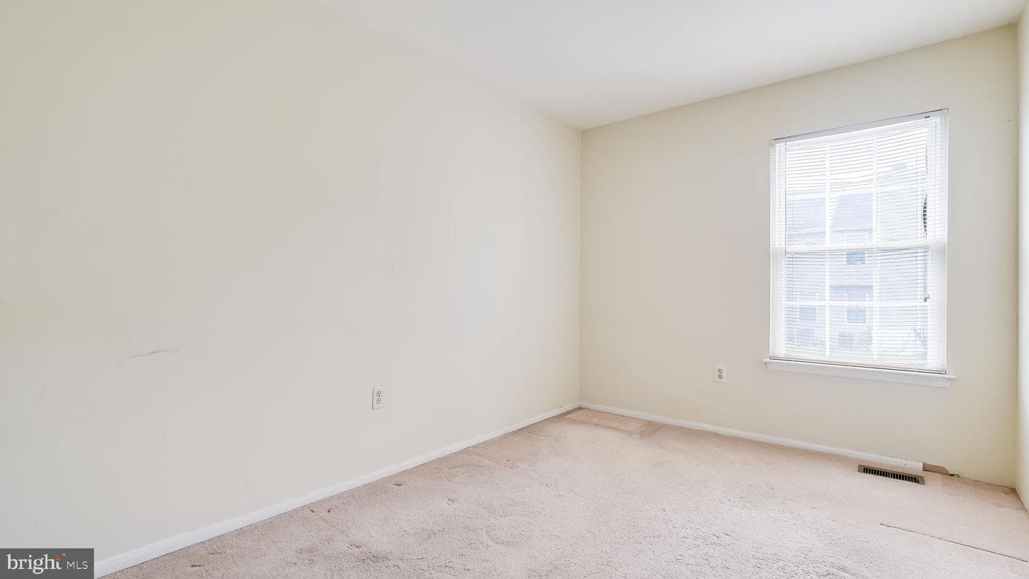 148 Pine Court photo 25
