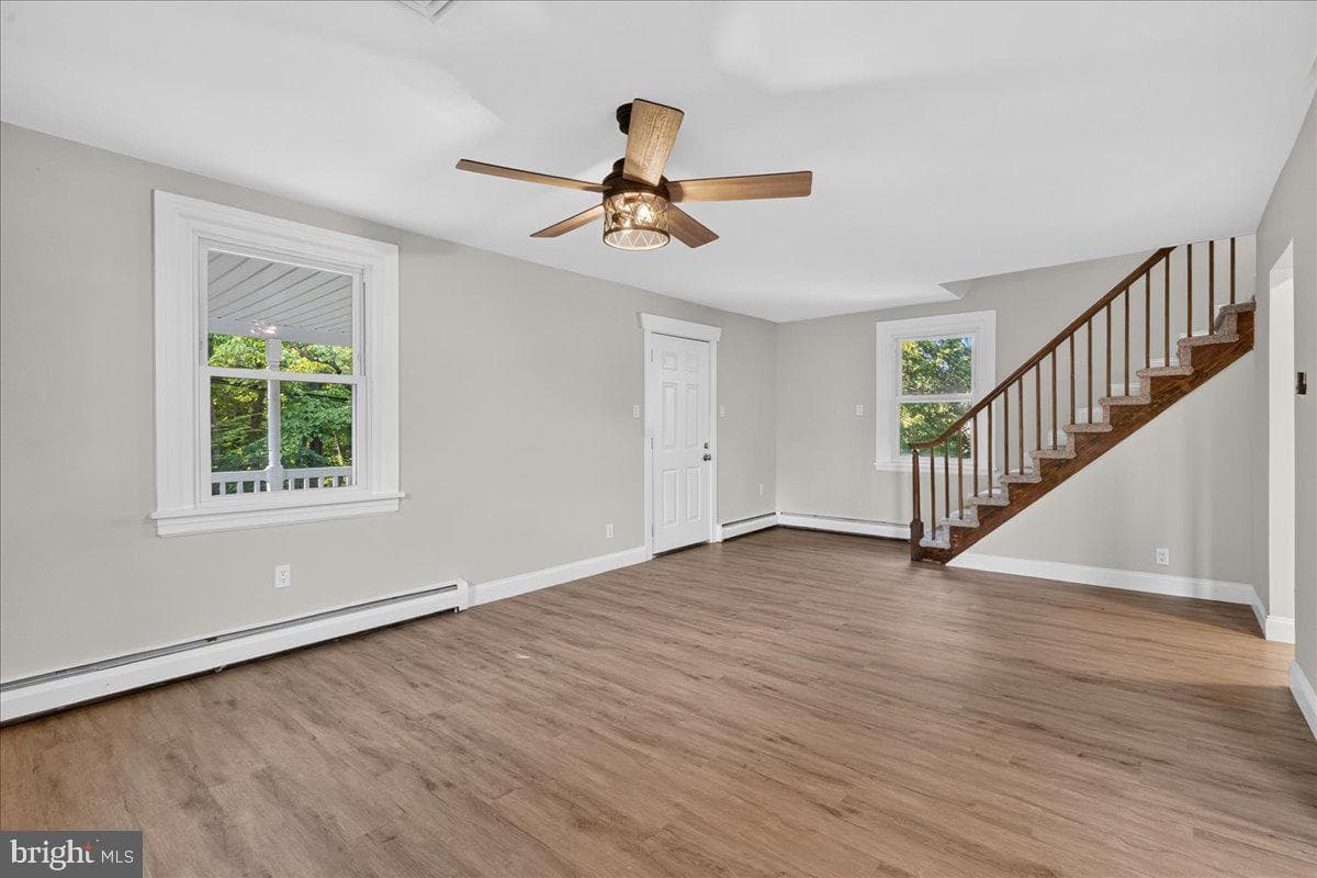 238 Homestead Lane photo 6