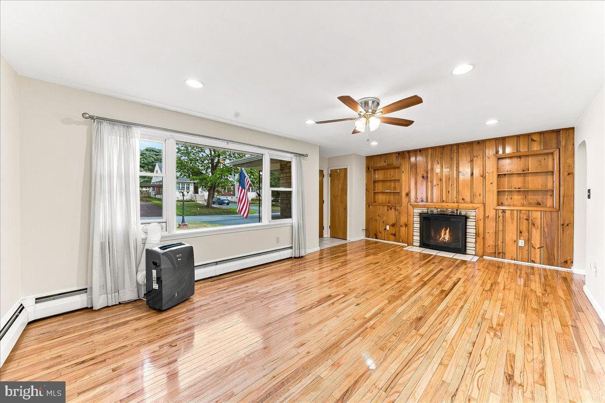 67 1st Avenue, Pottstown