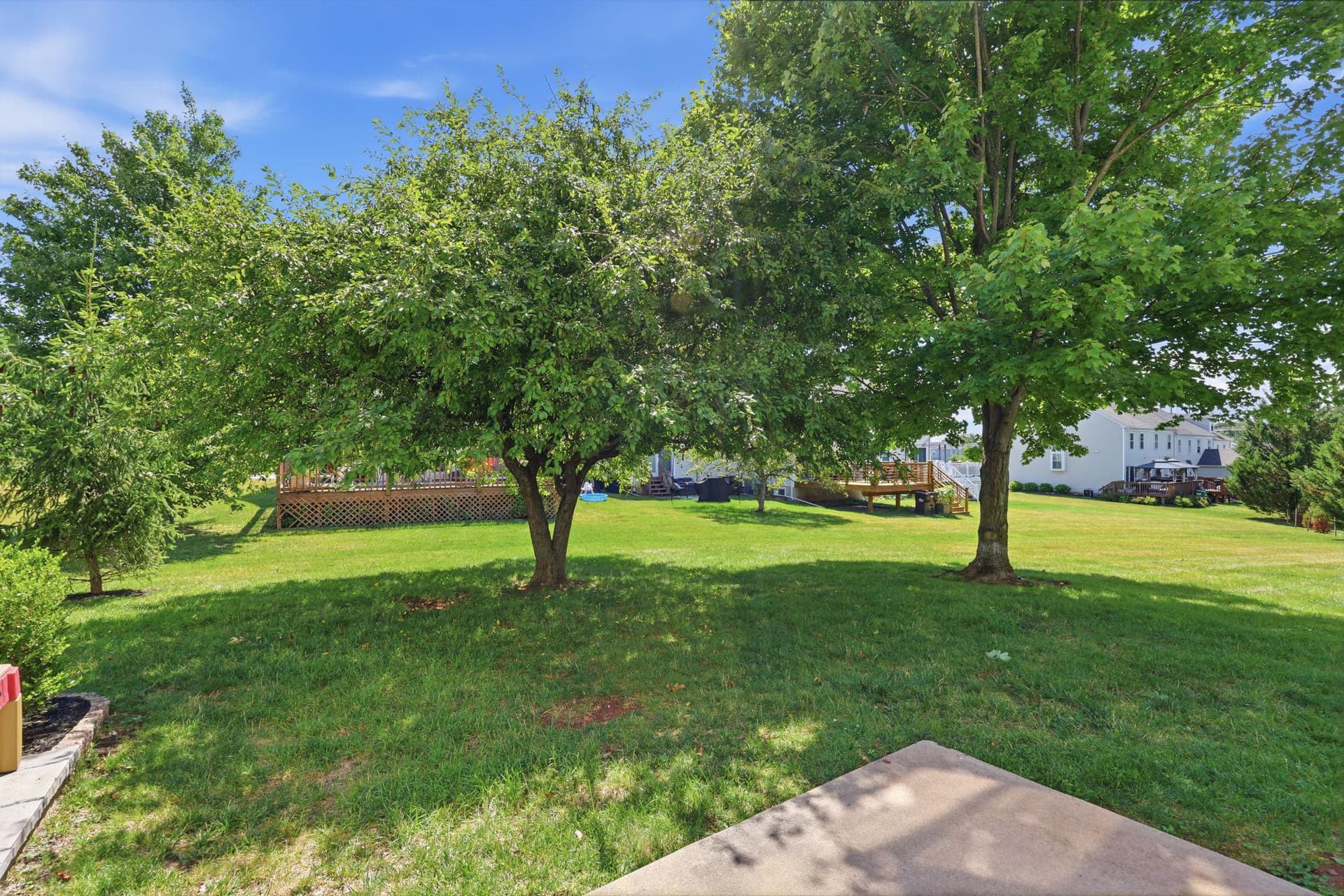 300 Countryside Court photo 29