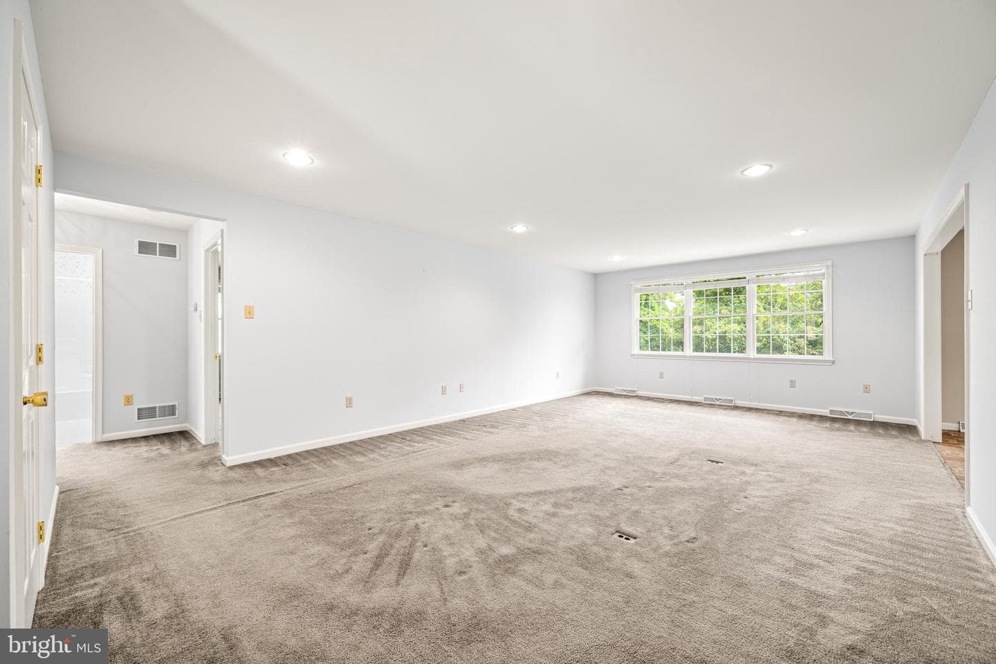 2426 Magnolia Drive photo 6