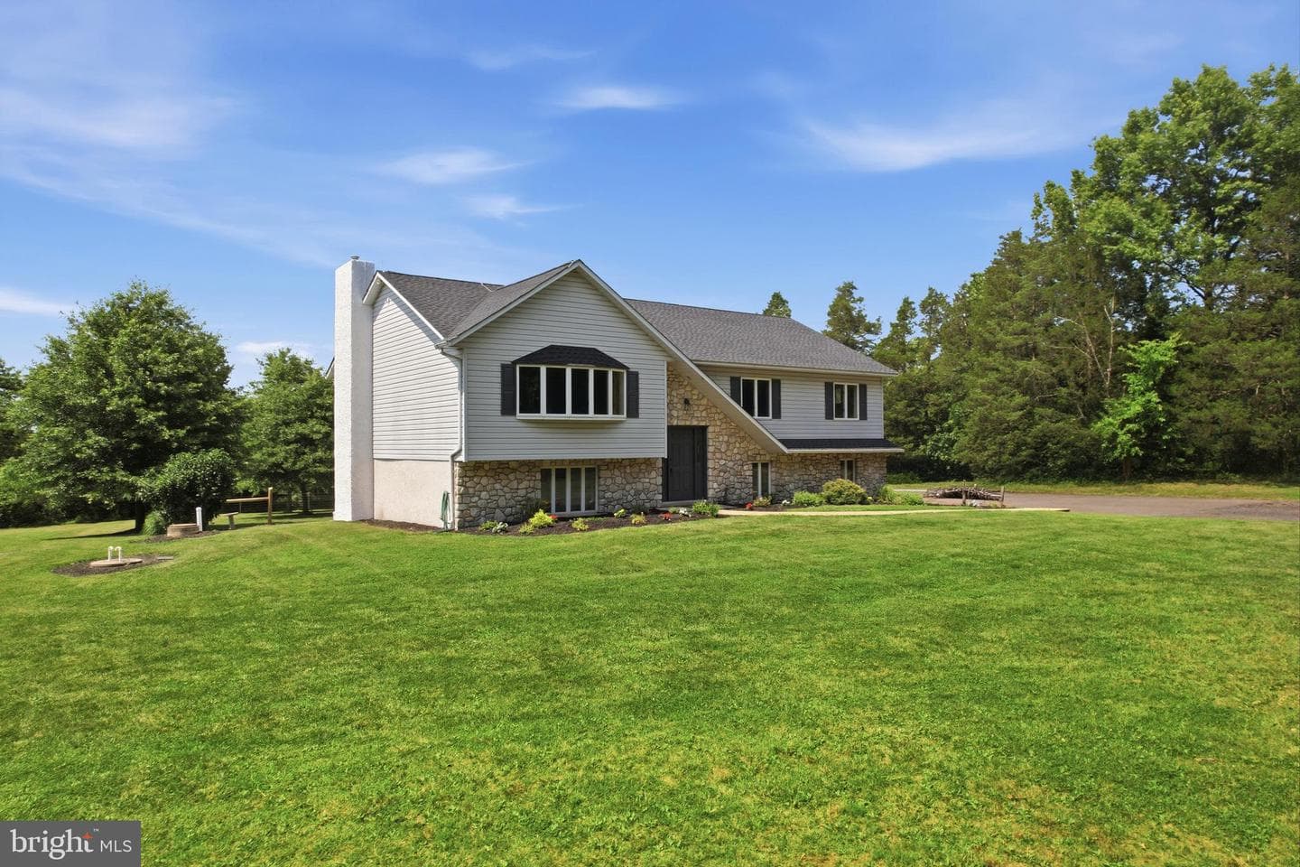 803 Ridge Road photo 4