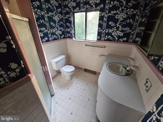 8128 Cedar photo 20