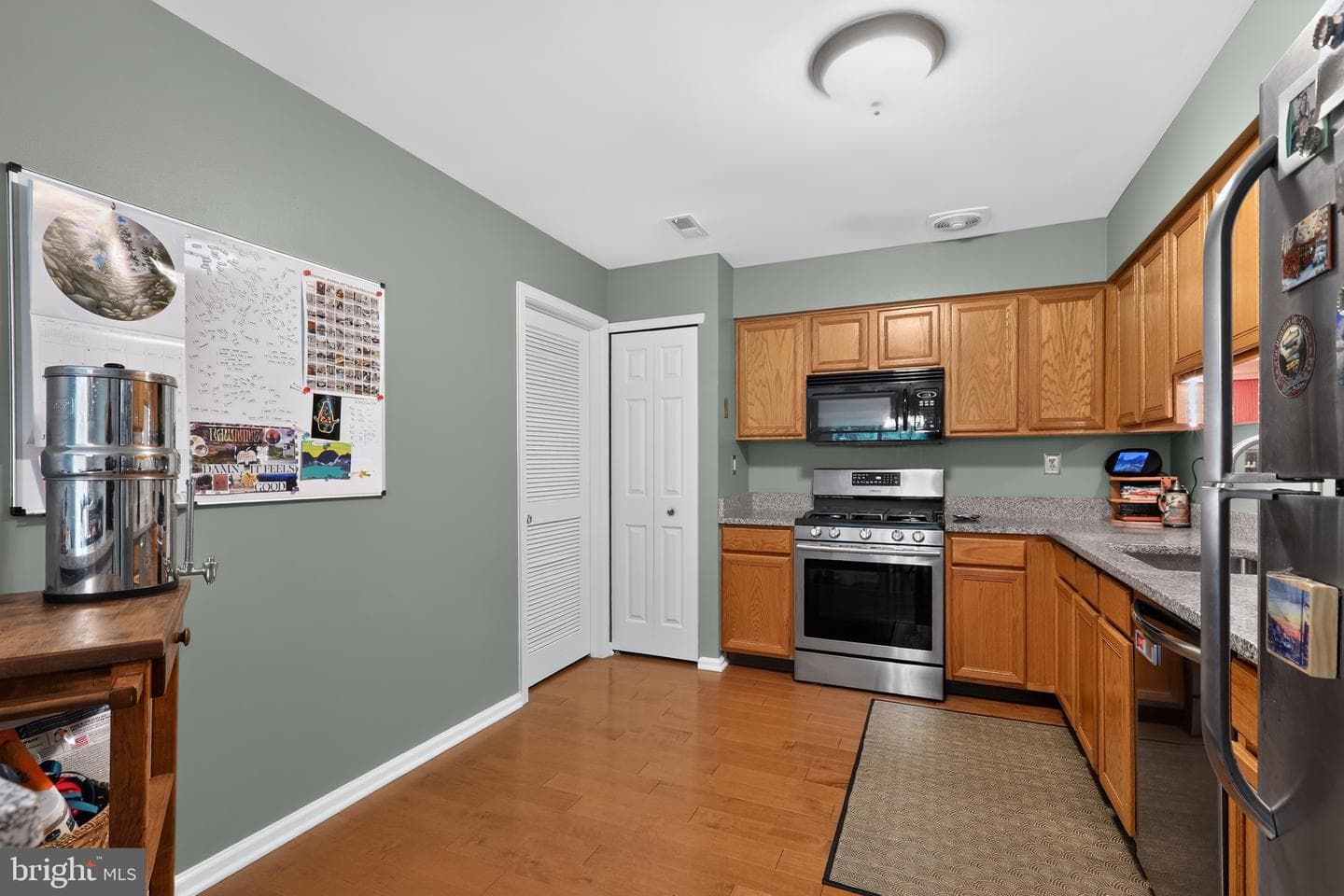 474 Stoneglen Street photo 14