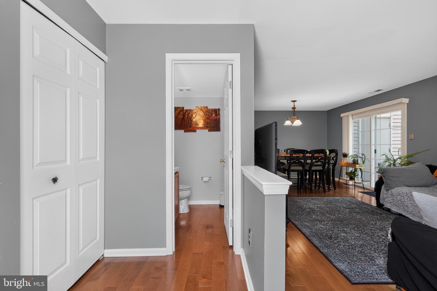 474 Stoneglen Street photo 5