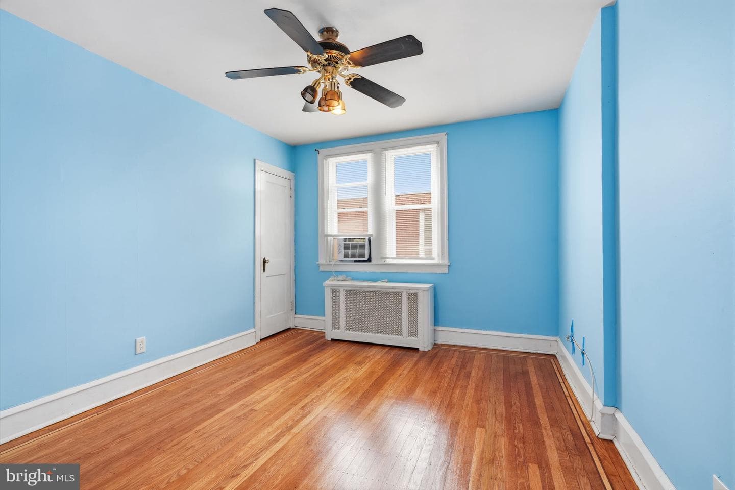 1814 Chelsea Road photo 19