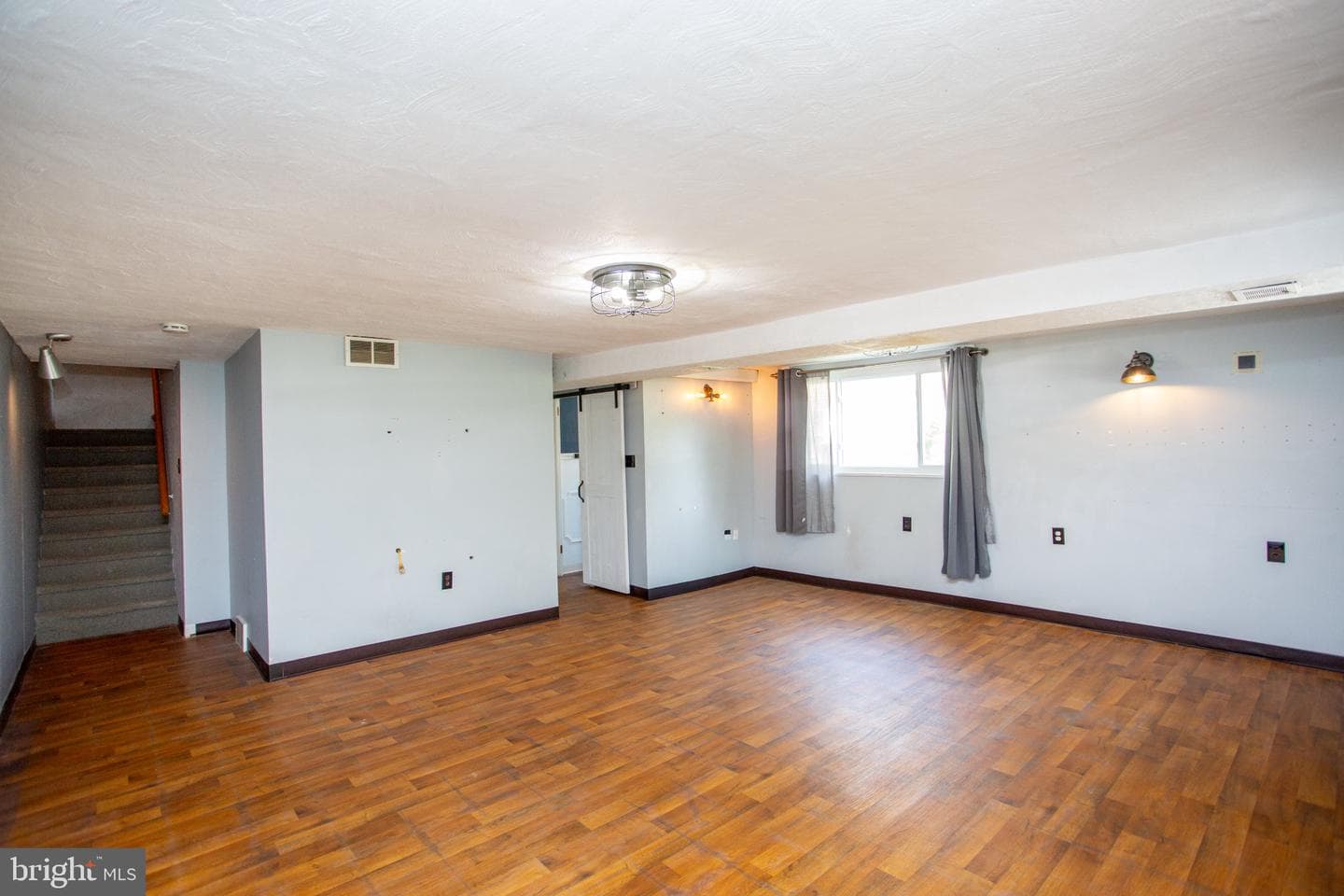 540 Wanamaker Road photo 29