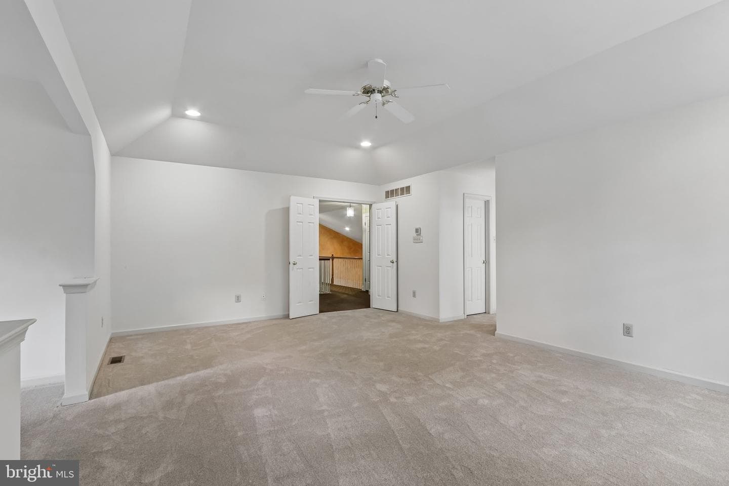 111 Manor Drive photo 31