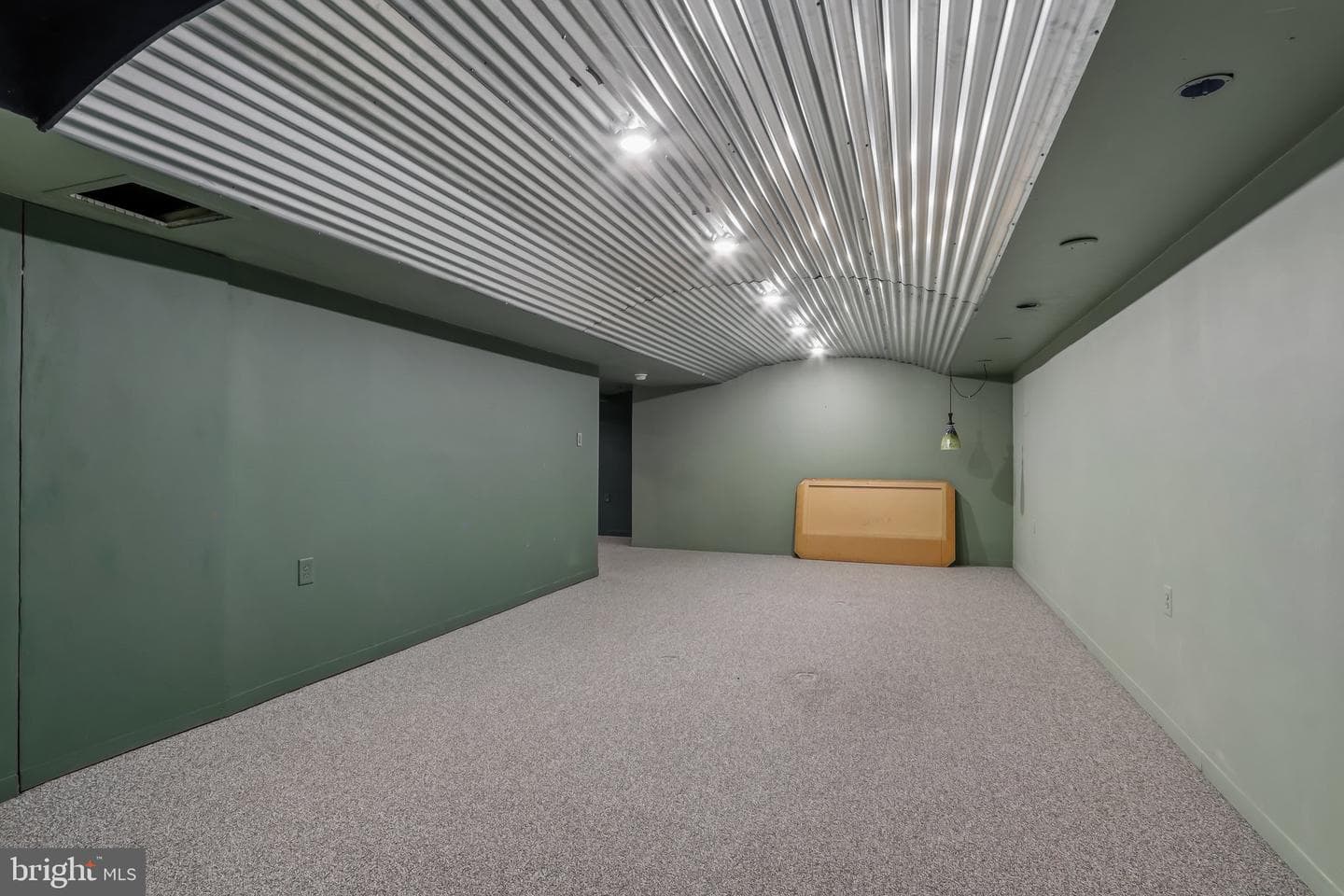 111 Manor Drive photo 41