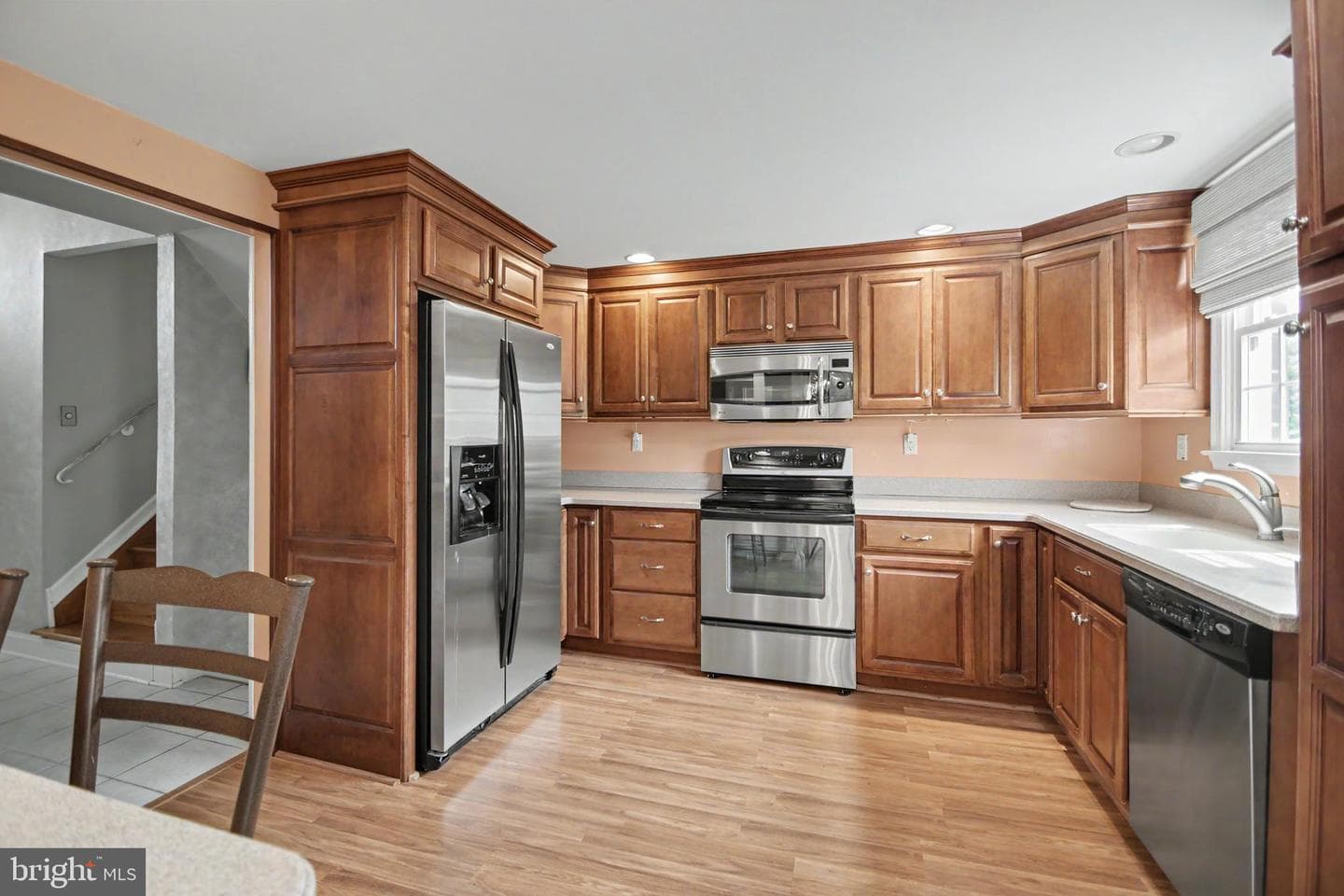 10 E Summit Avenue photo 15
