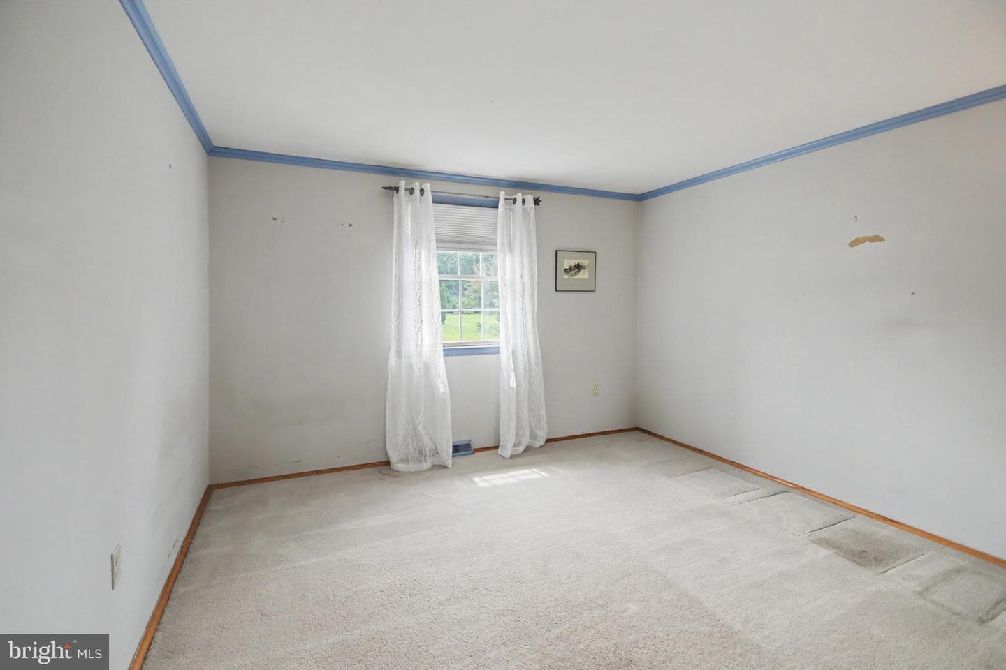 10 E Summit Avenue photo 41