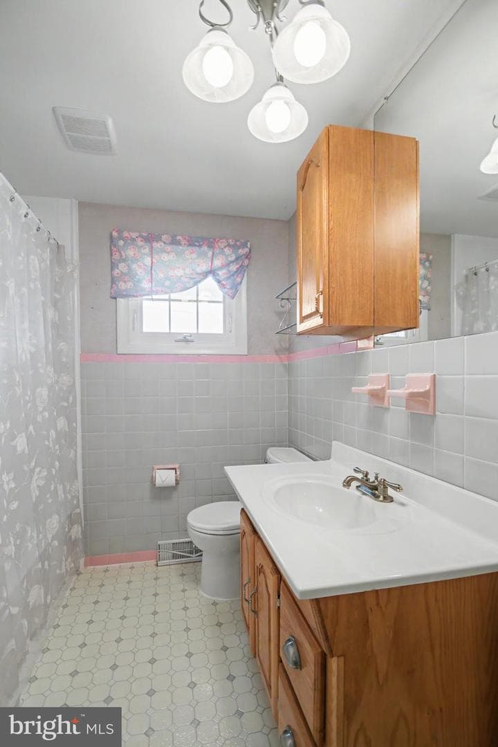 10 E Summit Avenue photo 47
