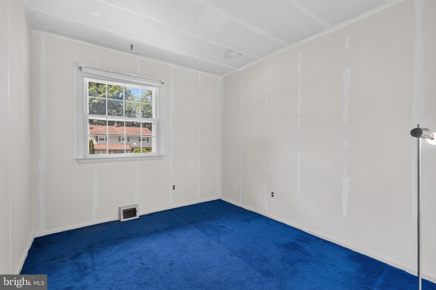 807 Yorktown Street photo 21