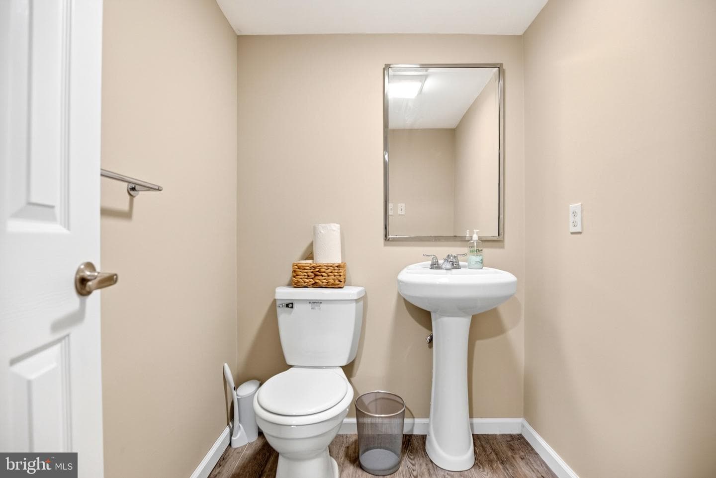 3 Penn Crossing Drive photo 35