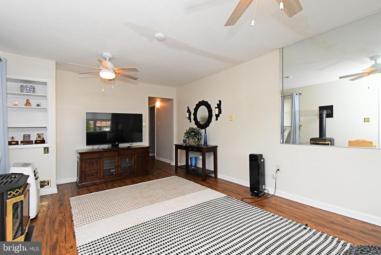 109 Macintosh Lane photo 34