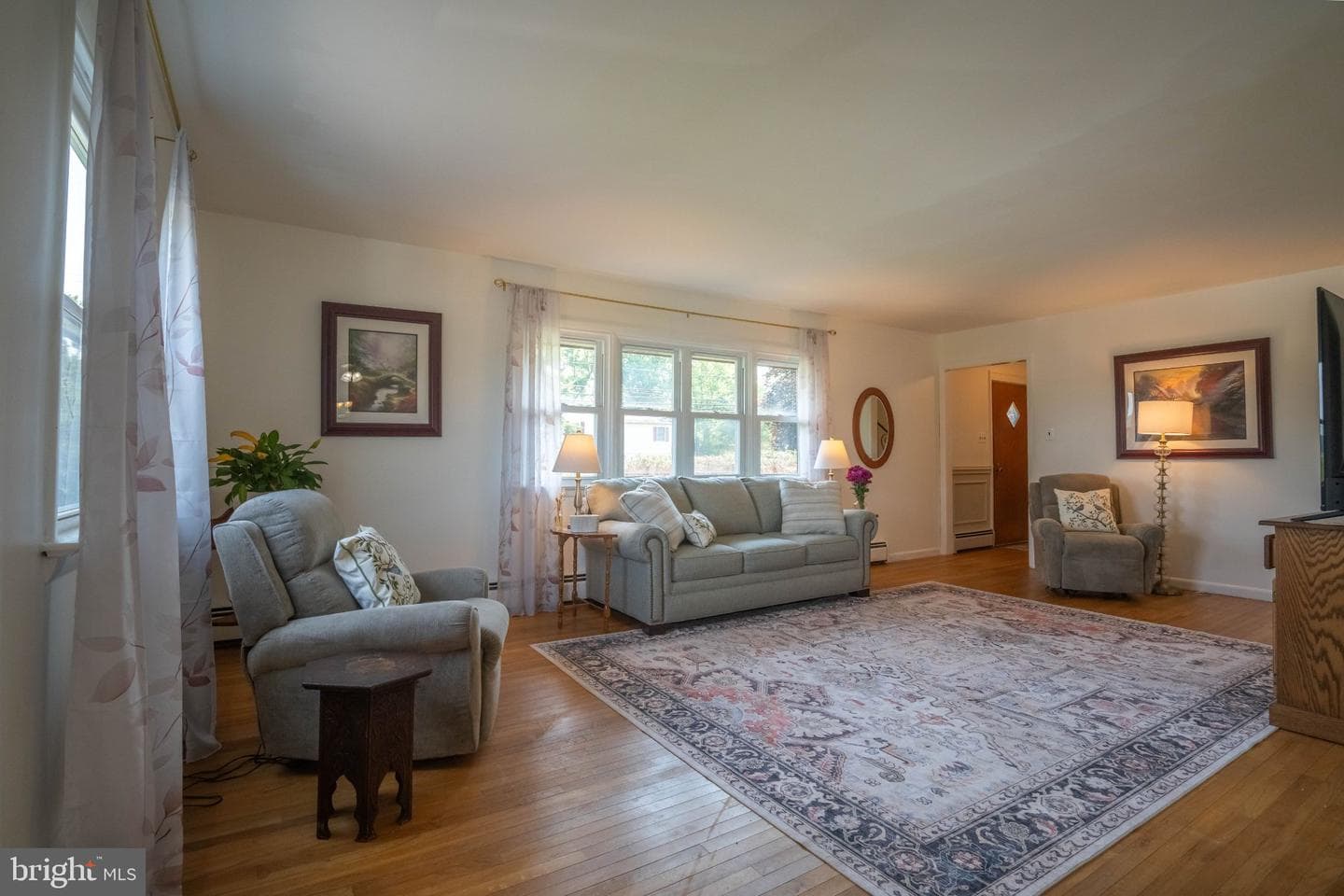 882 Allentown photo 11