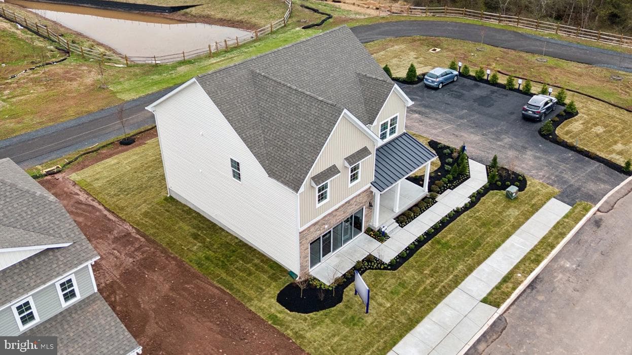 3049 Martha Way photo 4
