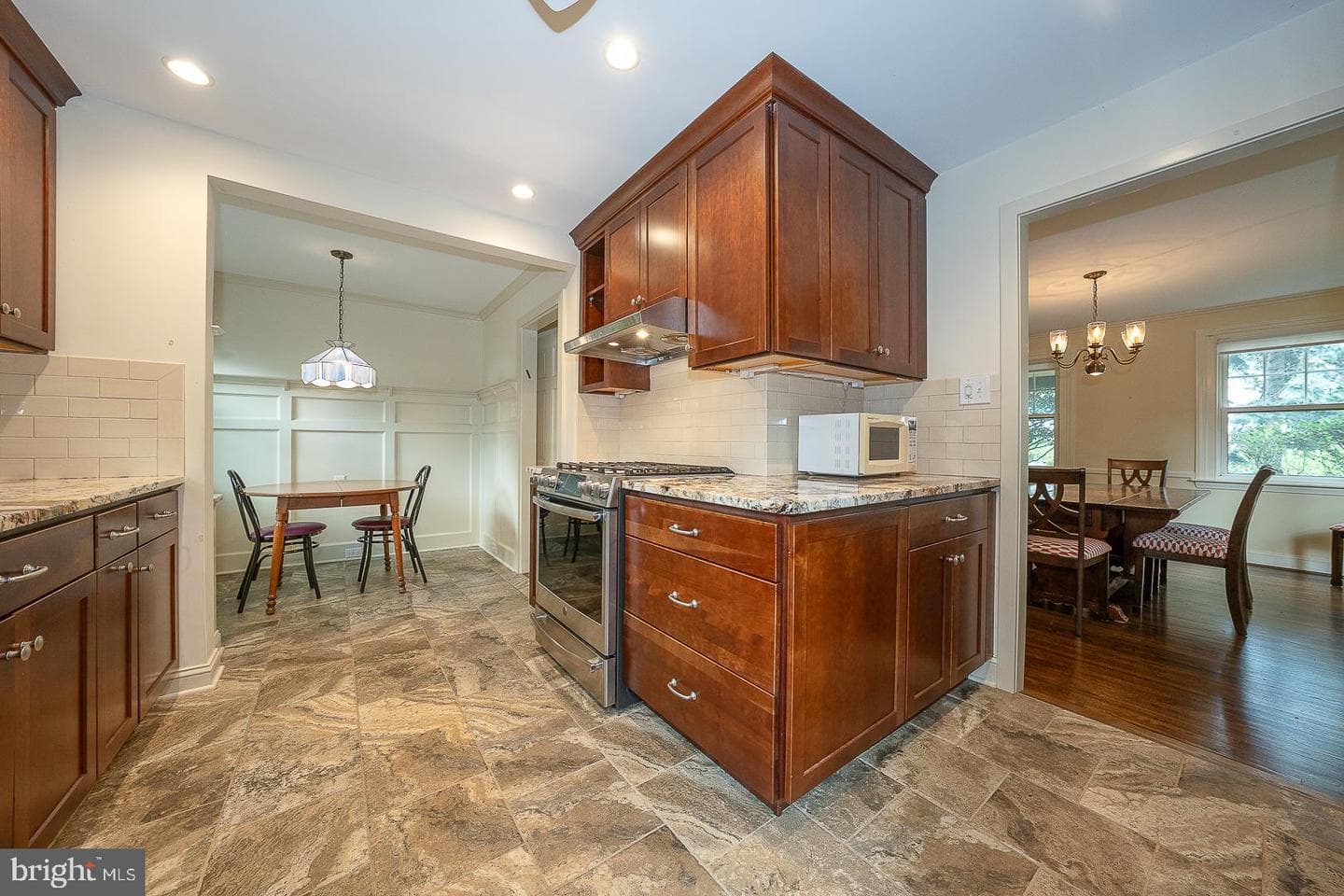 52 Rock Glen Road photo 5